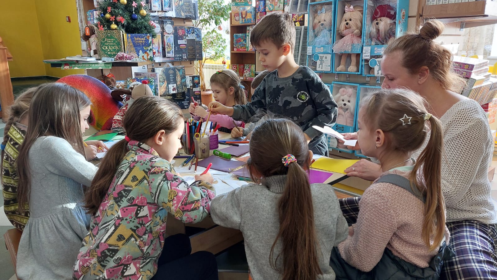 Творческая суббота в магазине «Кассандра»❄️