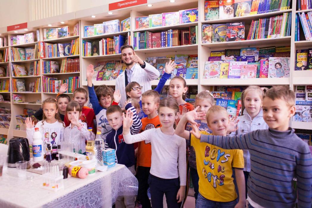 19 октября 2019г. Кто сказал, что физика и химия начинаются только в старшей школе?