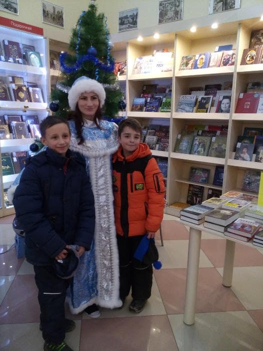 Новый год в Кассанадре на ул. Мира,11