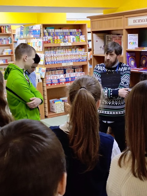 Для старшеклассников провели интересную встречу в "Кассандре" на ул. Рабоче-Крестьянской, 31